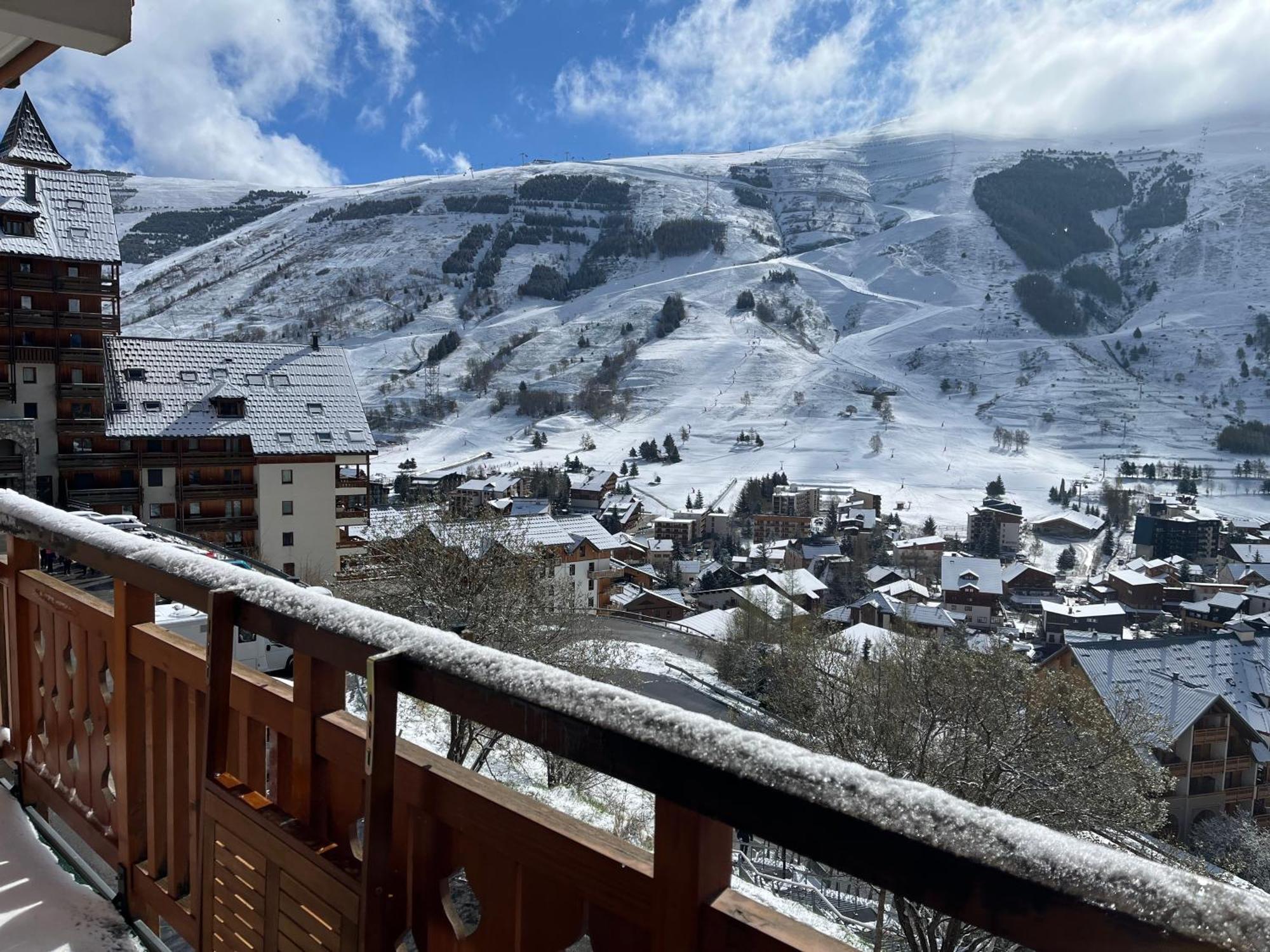 Appartement Les Deux Alpes Exterior photo